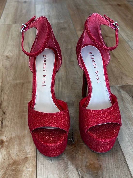 NWT Gianni Bini Chellsie Glitter Ankle Strap Platform Stiletto Dress Shoes 8.5 - Picture 3 of 13